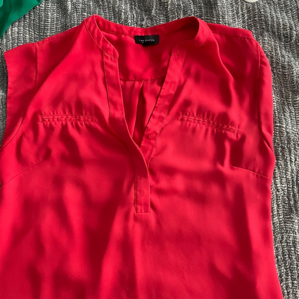 Sleeveless Coral Top